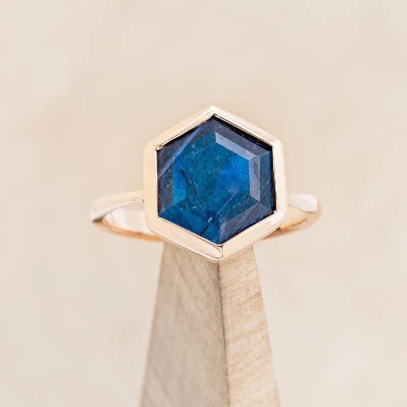 HEXAGON BEZEL SET LABRADORITE ENGAGEMENT RING