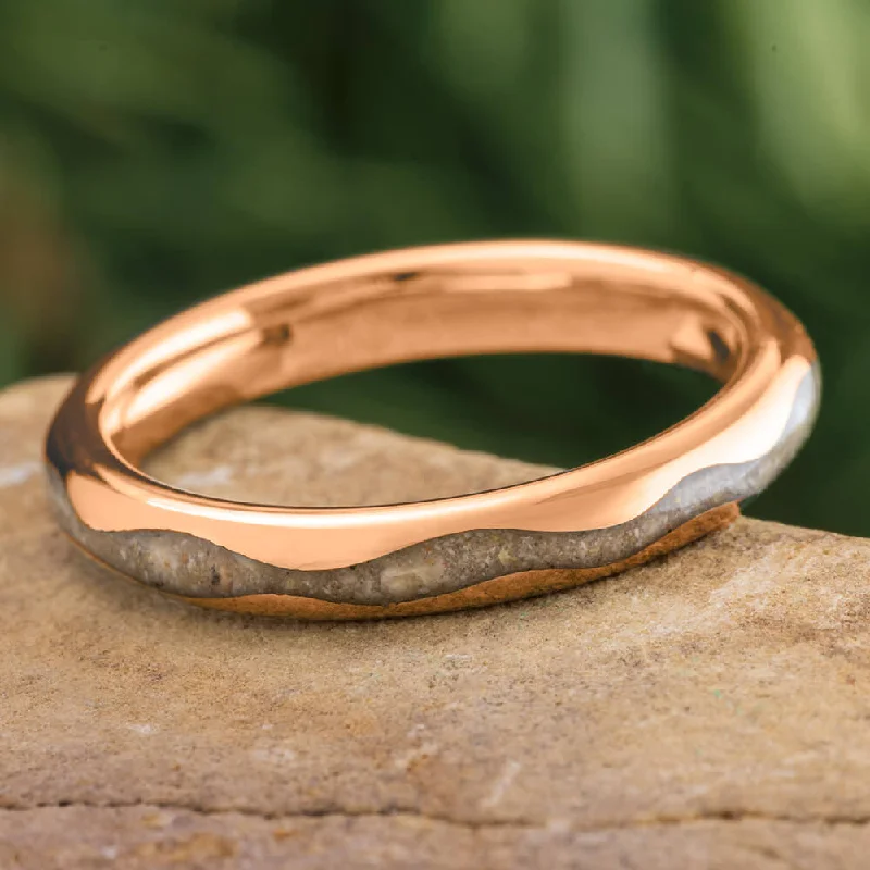 Rose Gold Memorial Ring With Wavy Profile and Cremains