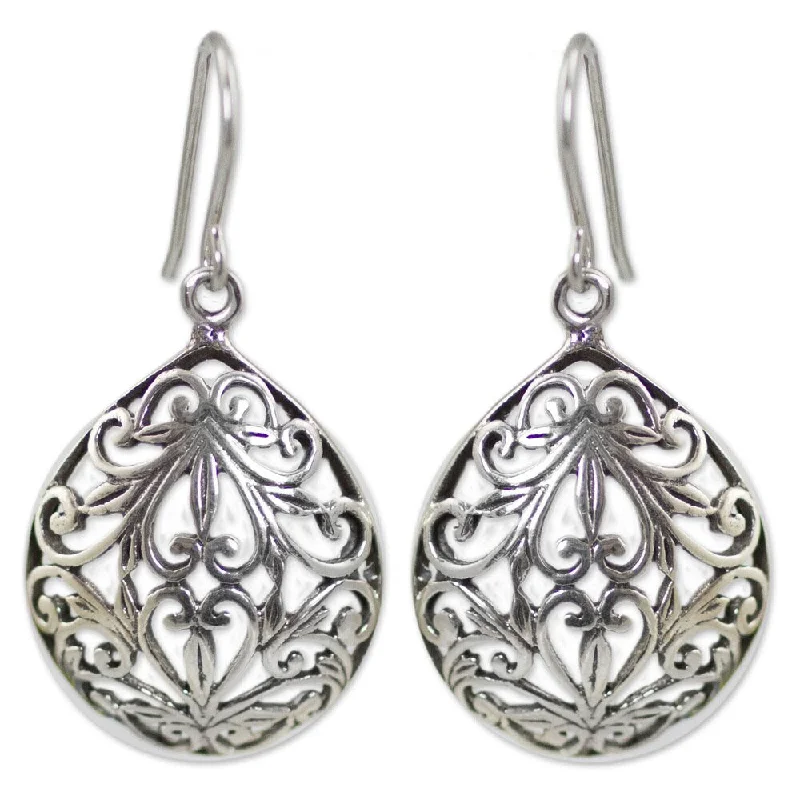 Handmade Sterling Silver 'Nature's Inspiration' Earrings (Thailand)