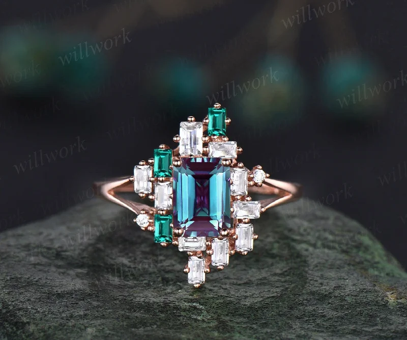 Vintage emerald cut Alexandrite engagement ring 14k rose gold baguette cut emerald ring women cluster moissanite wedding anniversary ring