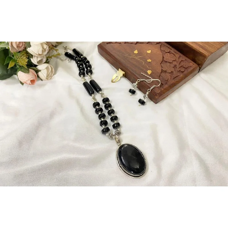 Akruti Collection Oxidised Plated Crystal Stone Necklace Set