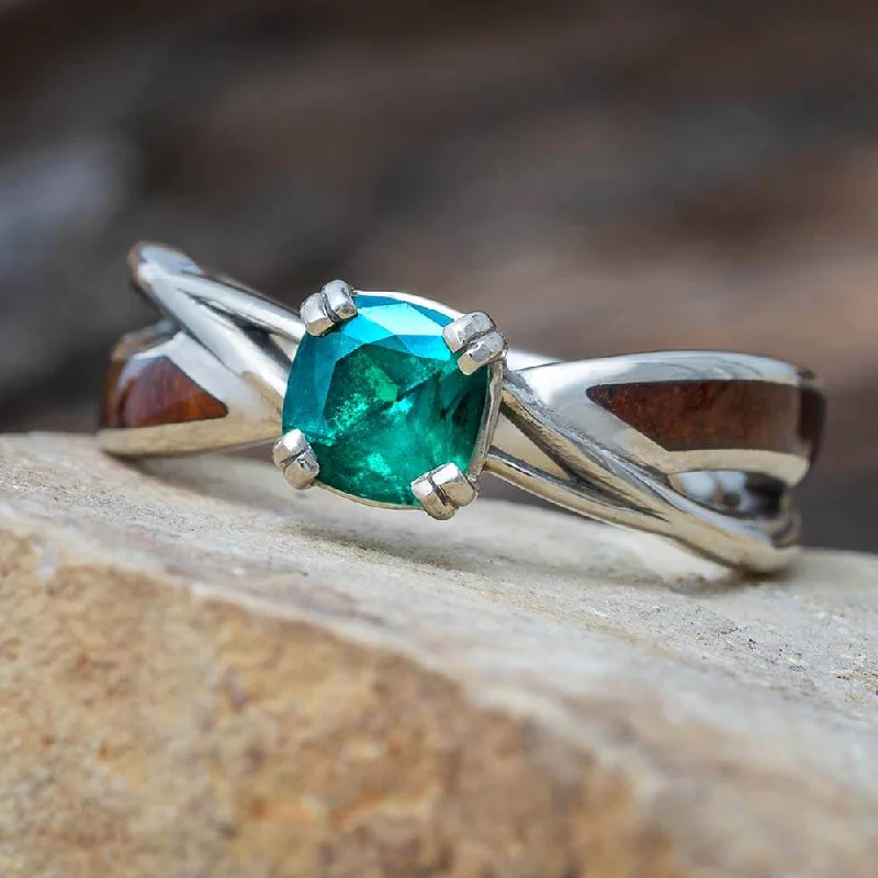 Emerald Engagement Ring With Twist Band Inlaid With Wood