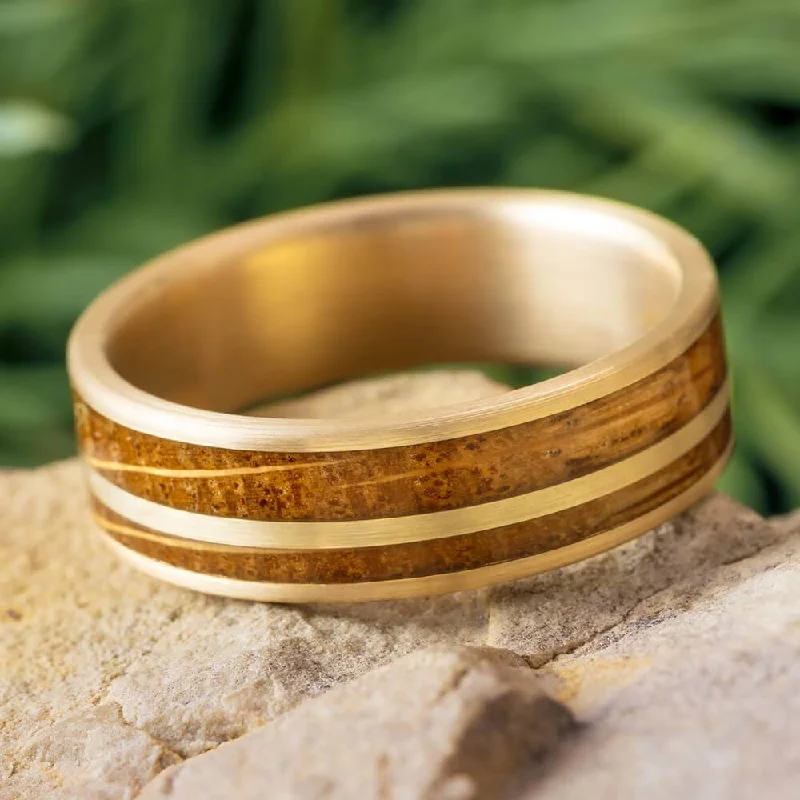 Whiskey Barrel Oak Wedding Band in Solid Gold