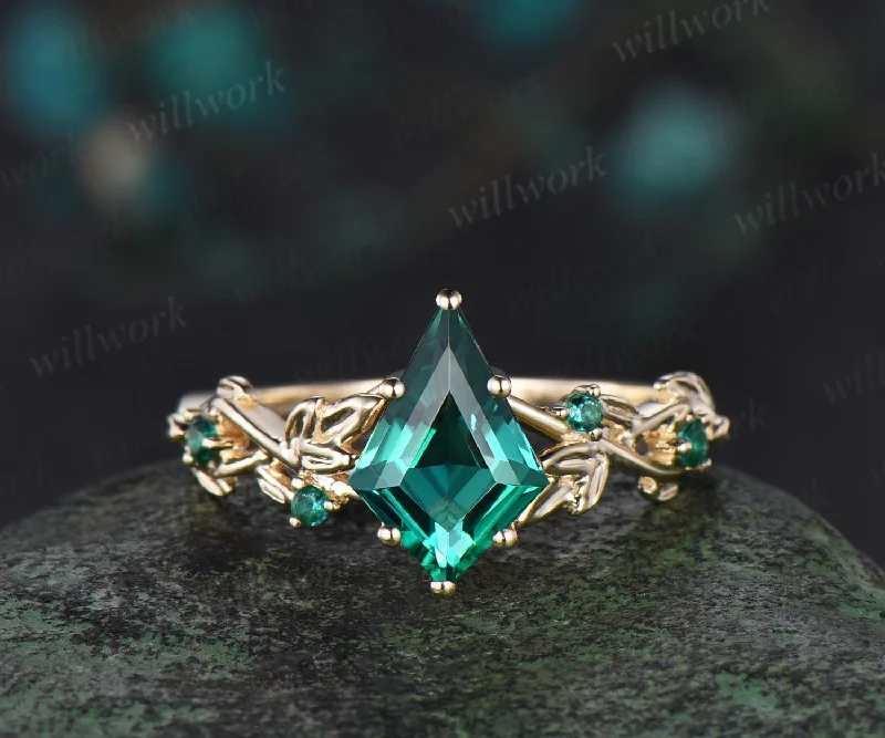 Kite cut green emerald Engagement Ring yellow gold leaf vine five stone emerald Nature Inspired anniversary ring gift women